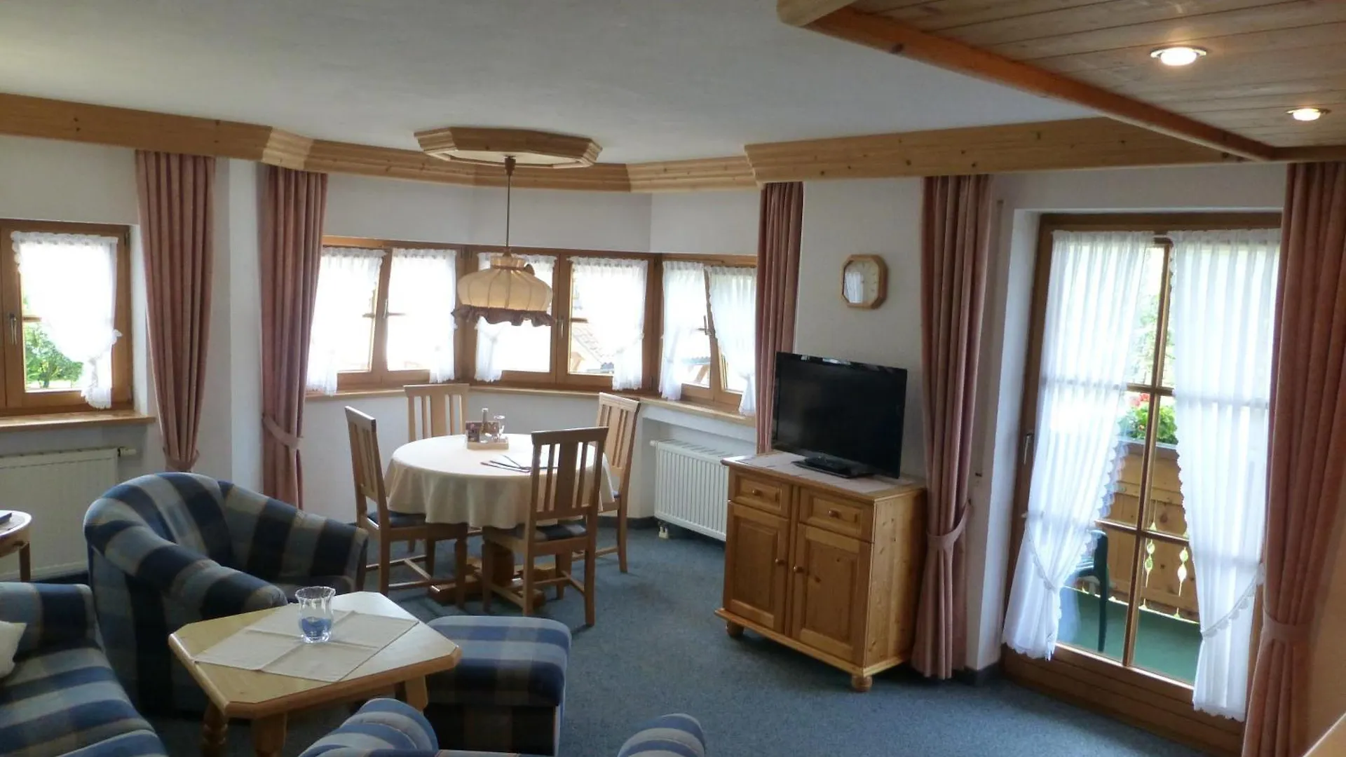 Landhaus Bauer Oberstdorf 0*,  Duitsland