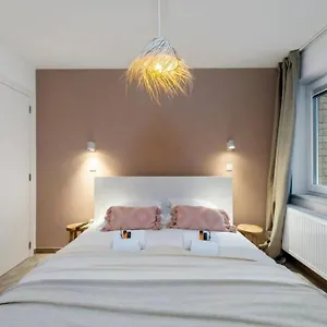 Raphaelle - Trendy Met 2 Slaapkamers Oostende